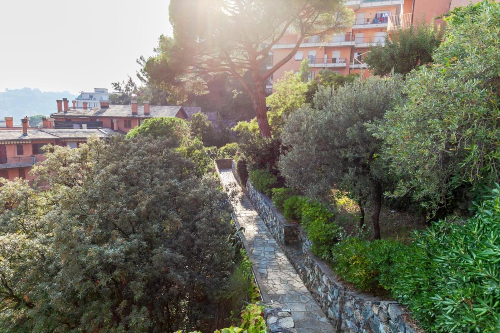 Hébergement de vacances Al Grande Pino - A Picco Sul Mare Arenzano